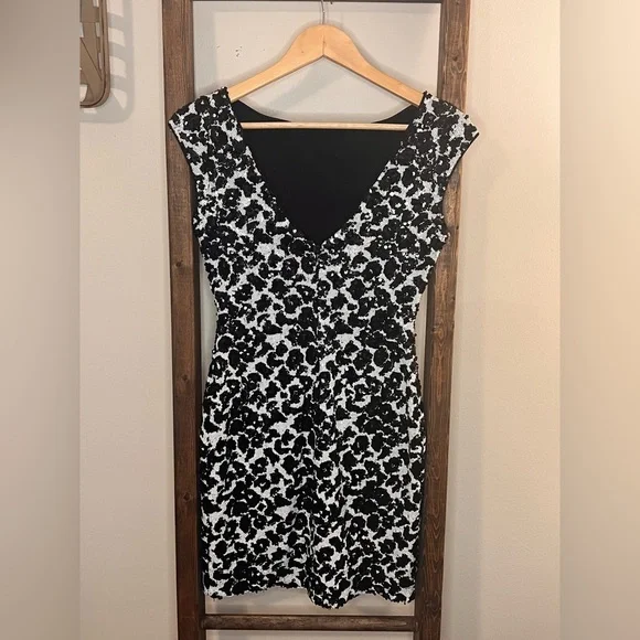Guess Black and White Sequin Mini Dress - Picture 2 of 5